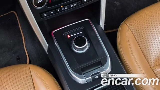 Land Rover Discovery Sport 2018 thumb 9