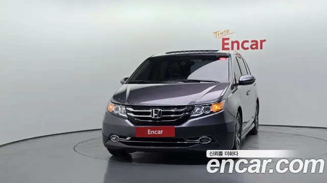 Honda Odyssey 2015 thumb 3