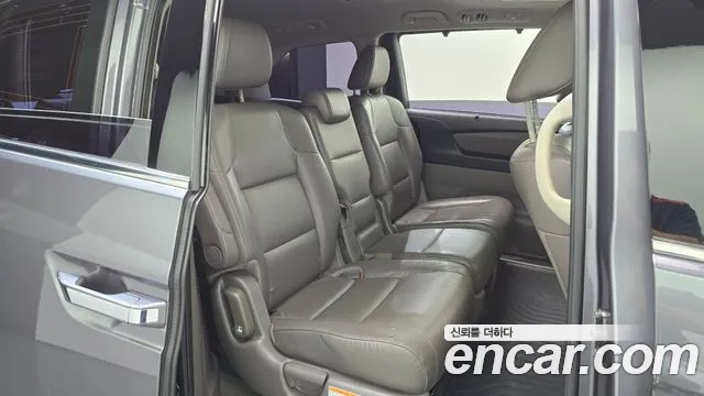 Honda Odyssey 2015 thumb 11