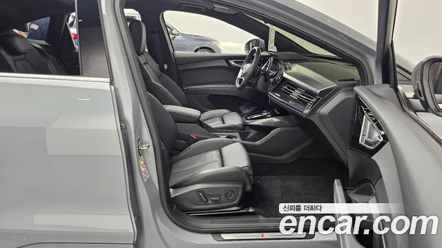 Audi Q4 e-tron 2023 thumb 11