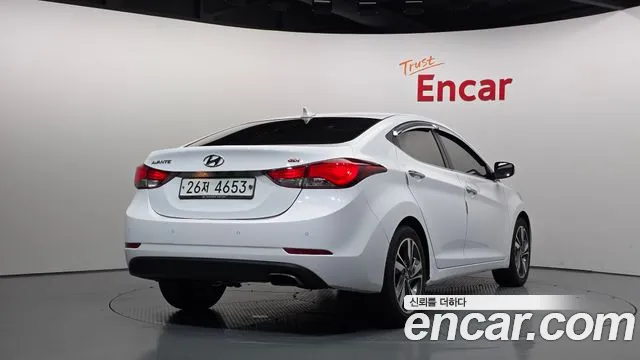 Hyundai Avante 2013 thumb 2