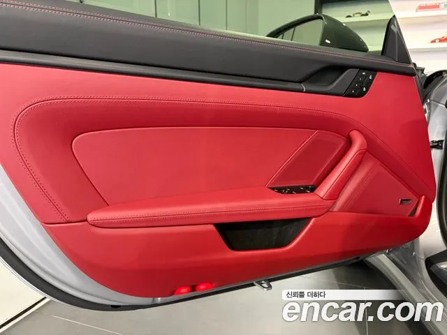 Porsche 911 2025 thumb 10