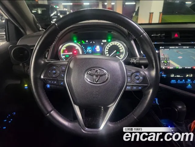 Toyota Camry 2019 thumb 4