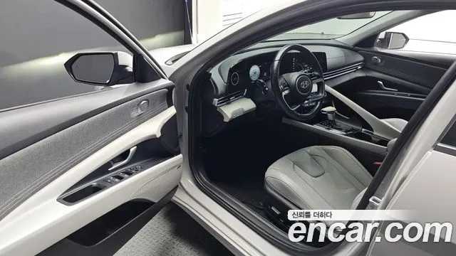 Hyundai Avante 2022 thumb 10