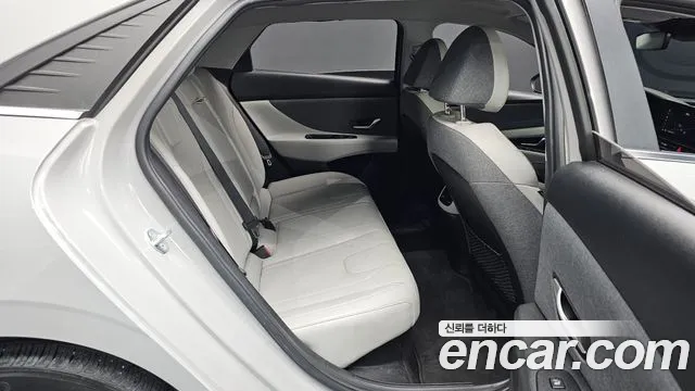 Hyundai Avante 2022 thumb 11