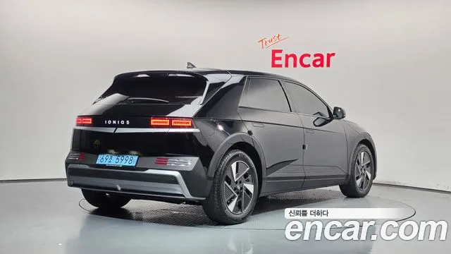 Hyundai IONIQ 5 2024 thumb 2
