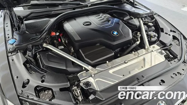 BMW 4-Series 2021 thumb 6