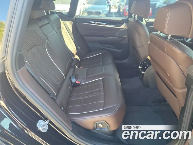 BMW Gran Turismo 2022 thumb 12