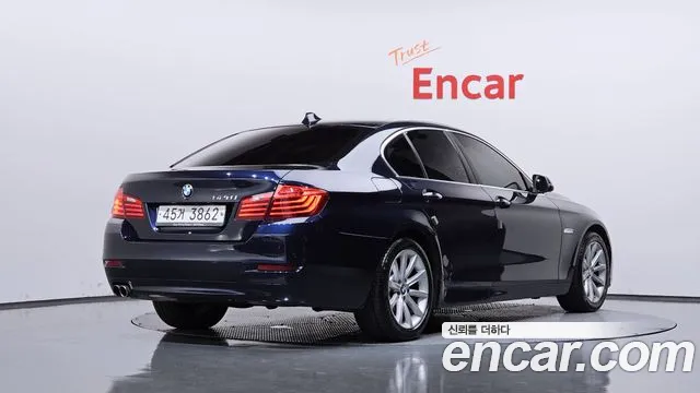 BMW 5-Series 2015 thumb 2