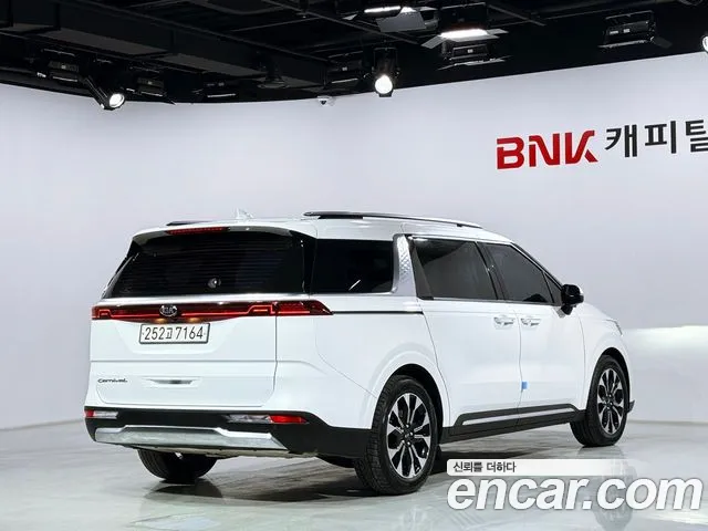 Kia Carnival 2020 thumb 2