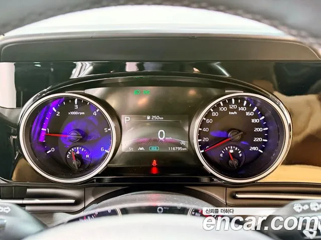 Kia Carnival 2020 thumb 5