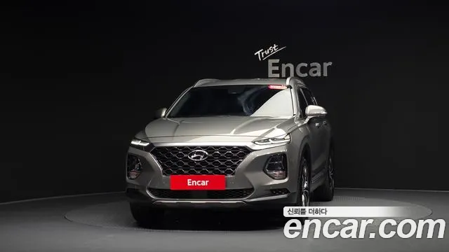Hyundai Santa Fe 2019 thumb 2