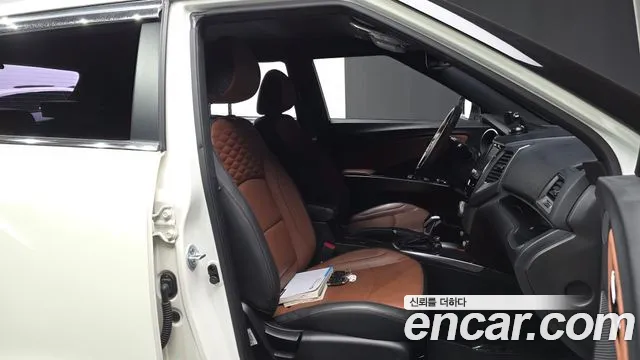 KG_Mobility_Ssangyong TIBOLI 2018 thumb 10