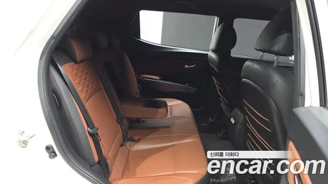 KG_Mobility_Ssangyong TIBOLI 2018 thumb 11