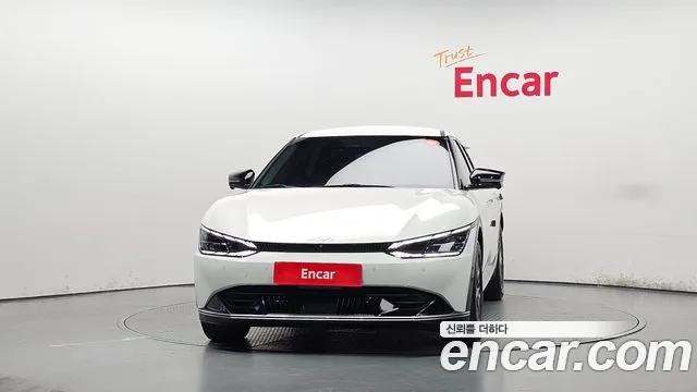 Kia EV6 2024 thumb 3