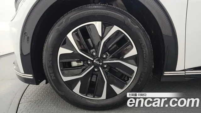 Kia EV6 2024 thumb 5