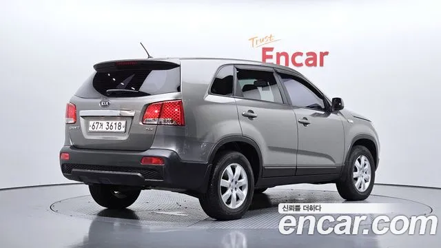 Kia Sorento 2009 thumb 2