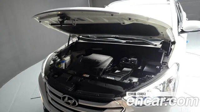 Hyundai Santa Fe 2015 thumb 6