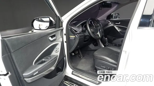 Hyundai Santa Fe 2015 thumb 10