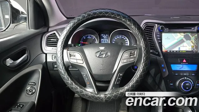 Hyundai Santa Fe 2015 thumb 12