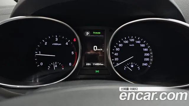 Hyundai Santa Fe 2016 thumb 8