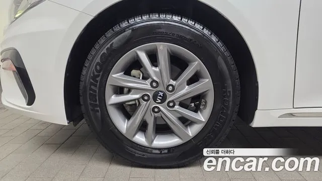 Kia K5 2019 thumb 4