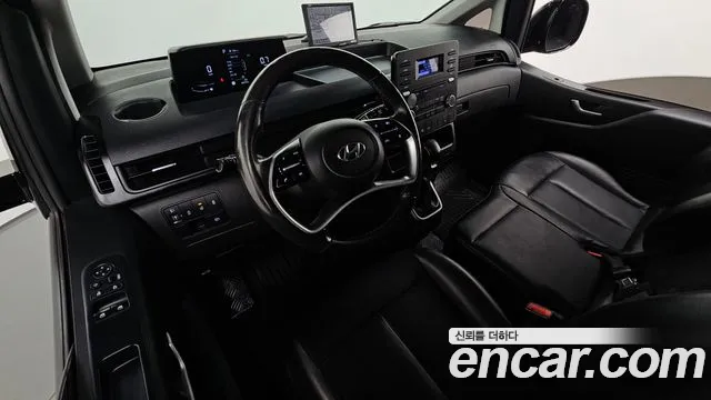 Hyundai Staria 2022 thumb 7