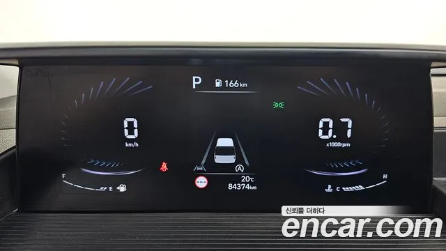 Hyundai Staria 2022 thumb 8