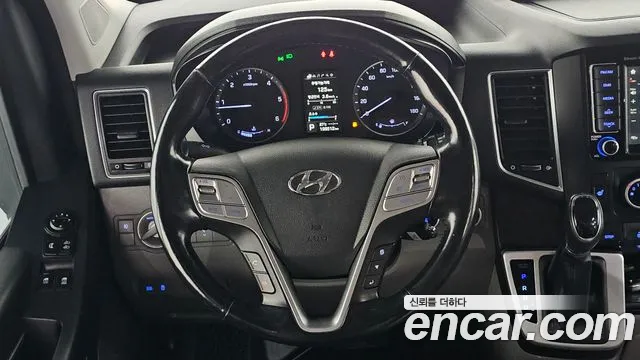 Hyundai Staria 2020 thumb 11