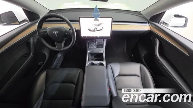 Tesla Model Y 2023 thumb 6