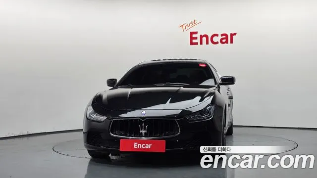 Maserati Ghibli 2014 thumb 3