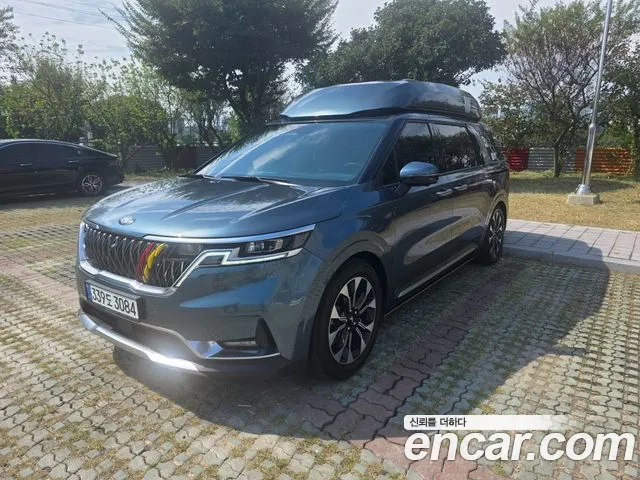Kia Carnival 2021 thumb 11