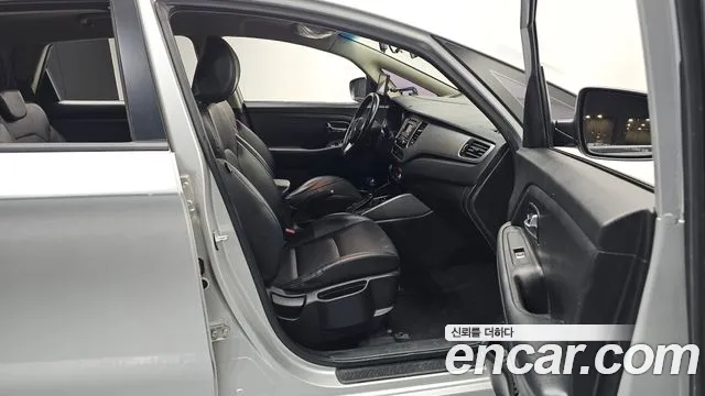 Kia Carens 2014 thumb 11