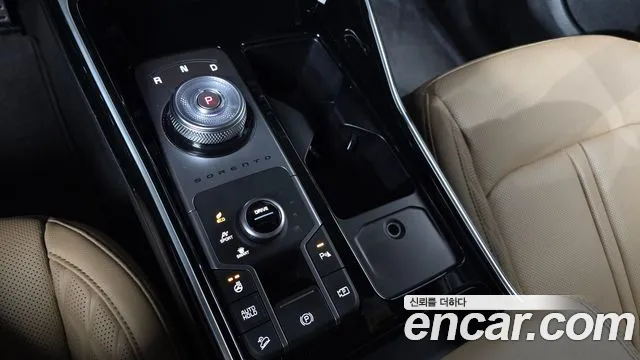Kia Sorento 2024 thumb 9