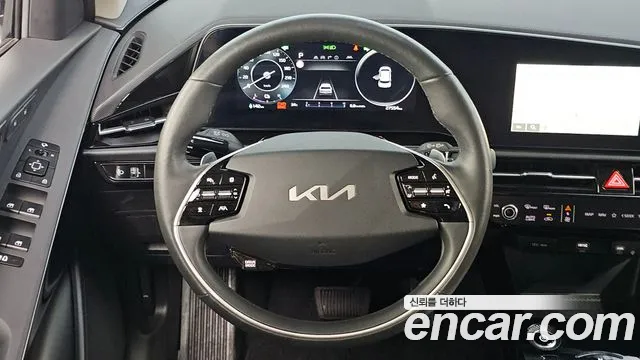 Kia Niro 2023 thumb 11