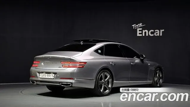 Genesis G80 2020 thumb 2