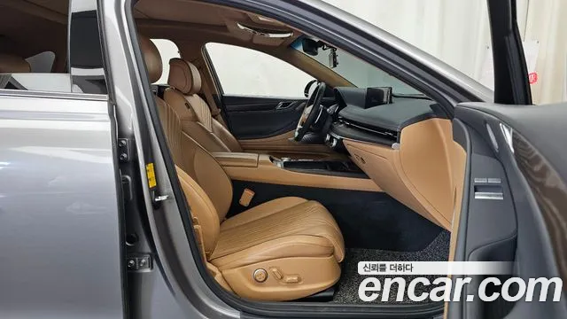 Genesis G80 2020 thumb 11