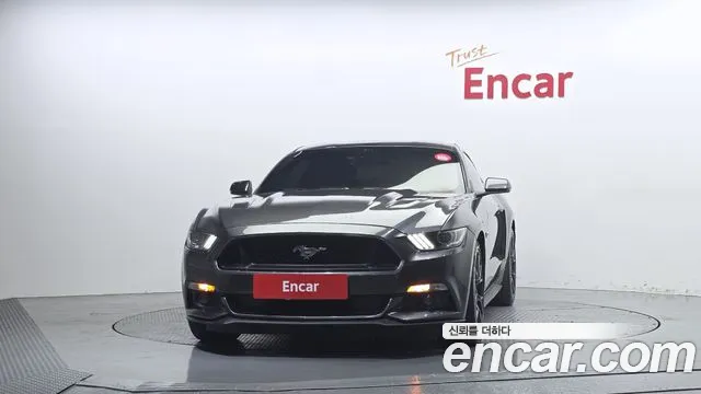 Ford Mustang Mach-E 2016 thumb 3