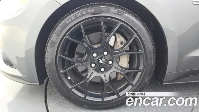 Ford Mustang Mach-E 2016 thumb 5