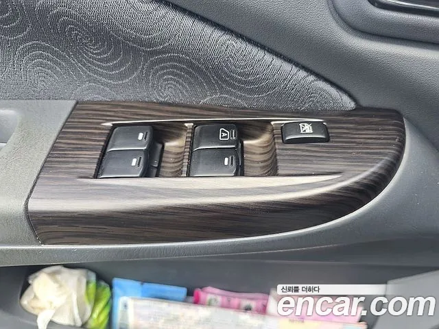 Renault-KoreaSamsung Fluence 2006 thumb 8