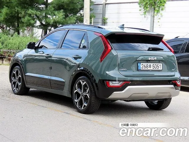 Kia Niro 2022 thumb 3