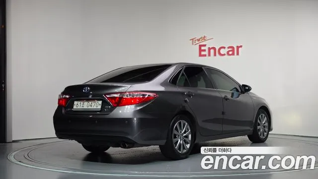 Toyota Camry 2016 thumb 2