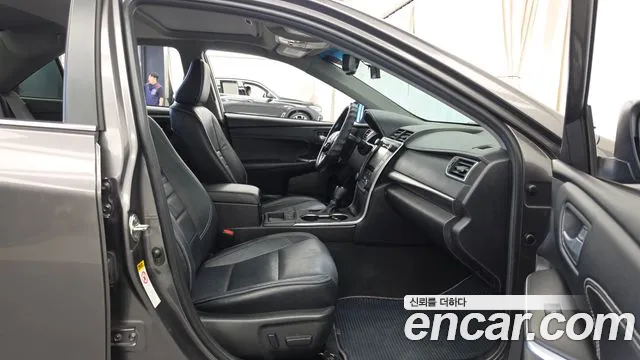 Toyota Camry 2016 thumb 11