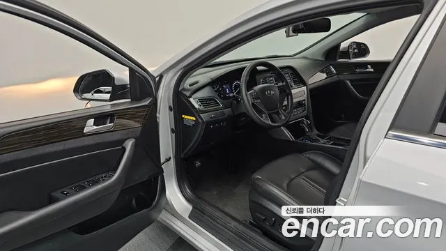 Hyundai Sonata 2015 thumb 10