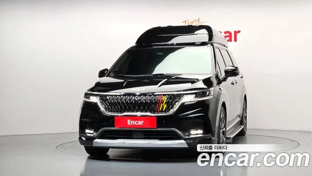 Kia Carnival 2022 thumb 3