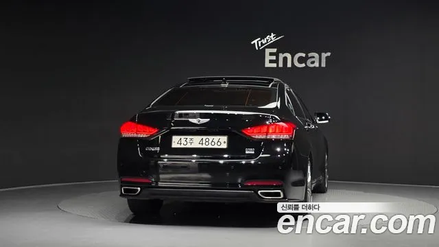 Hyundai Genesis 2015 thumb 4