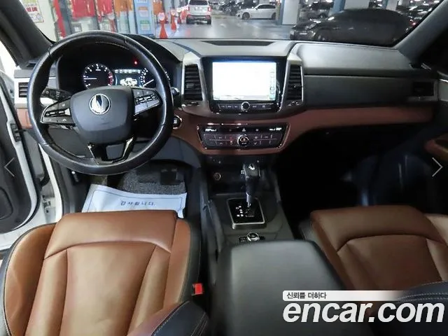 KG_Mobility_Ssangyong Rexton 2019 thumb 10