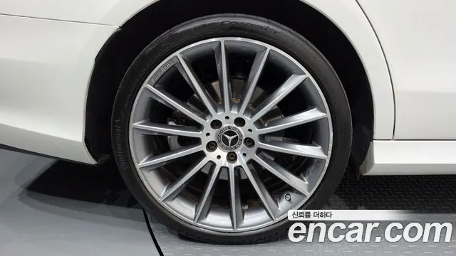 Mercedes-Benz E-Класс 2020 thumb 5