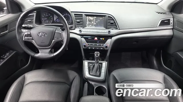 Hyundai Avante 2016 thumb 6