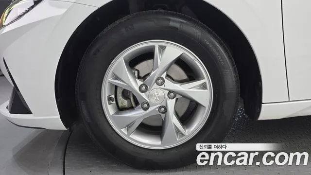 Hyundai Avante 2020 thumb 5
